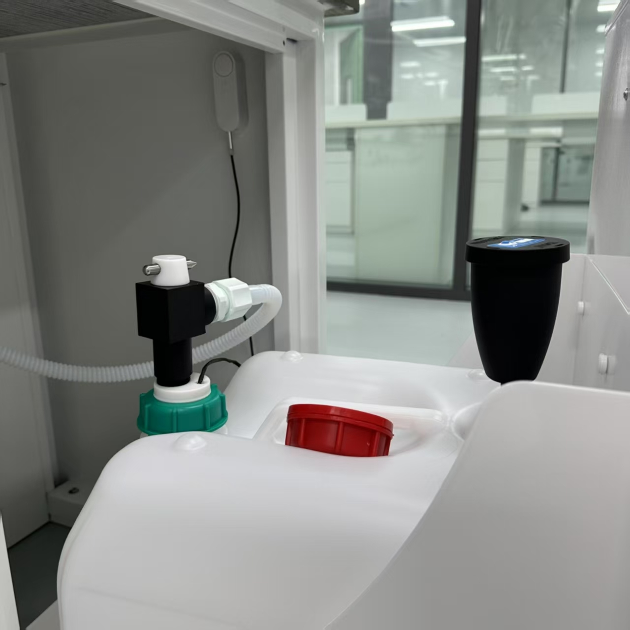 化學(xué)實驗室廢液回收的處理方法和注意事項